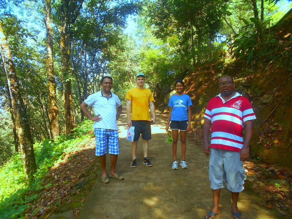 Sapphire Holiday Resort Ratnapura Exterior photo